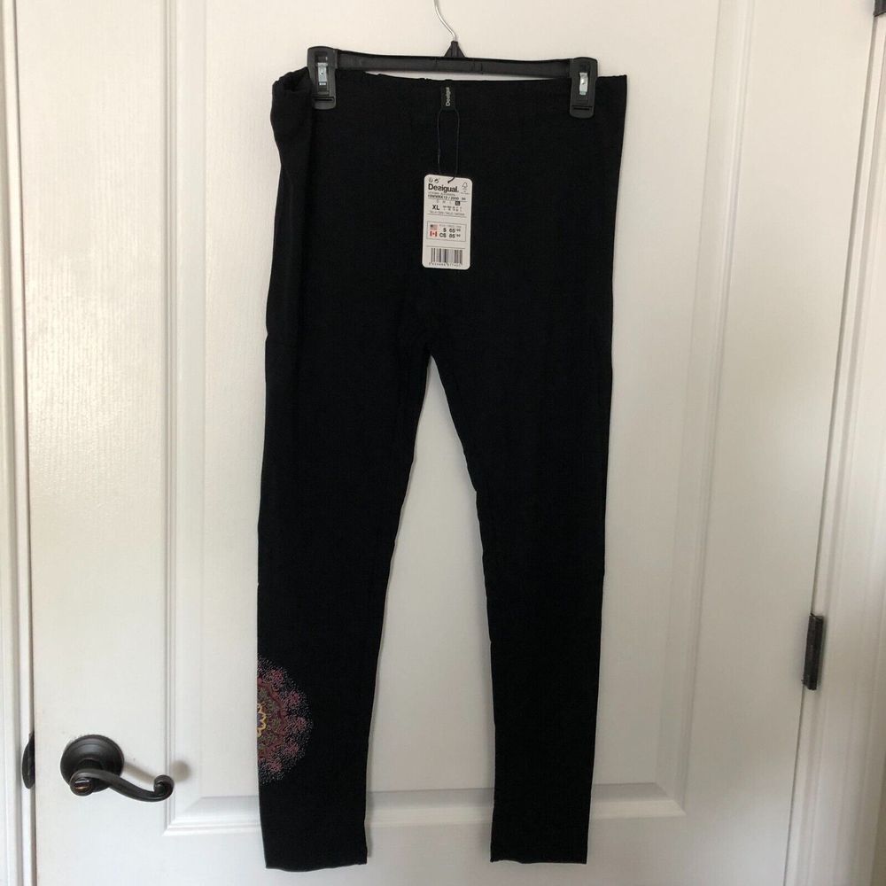 Desigual Legging Alexandra Black Mandala Graphic Leggings Large 19WWKK12 NEW